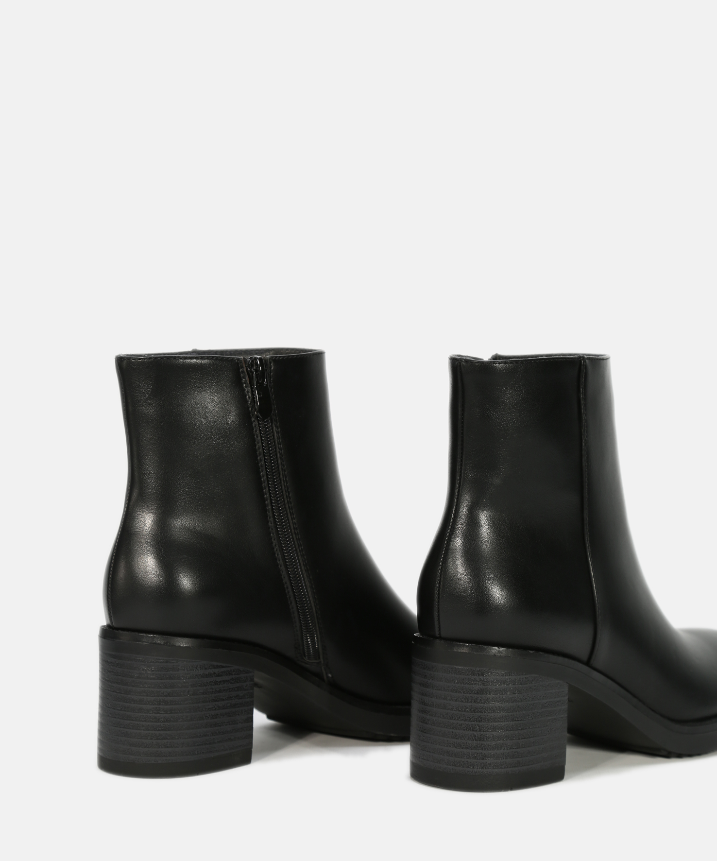 Botines tacón liso image number null